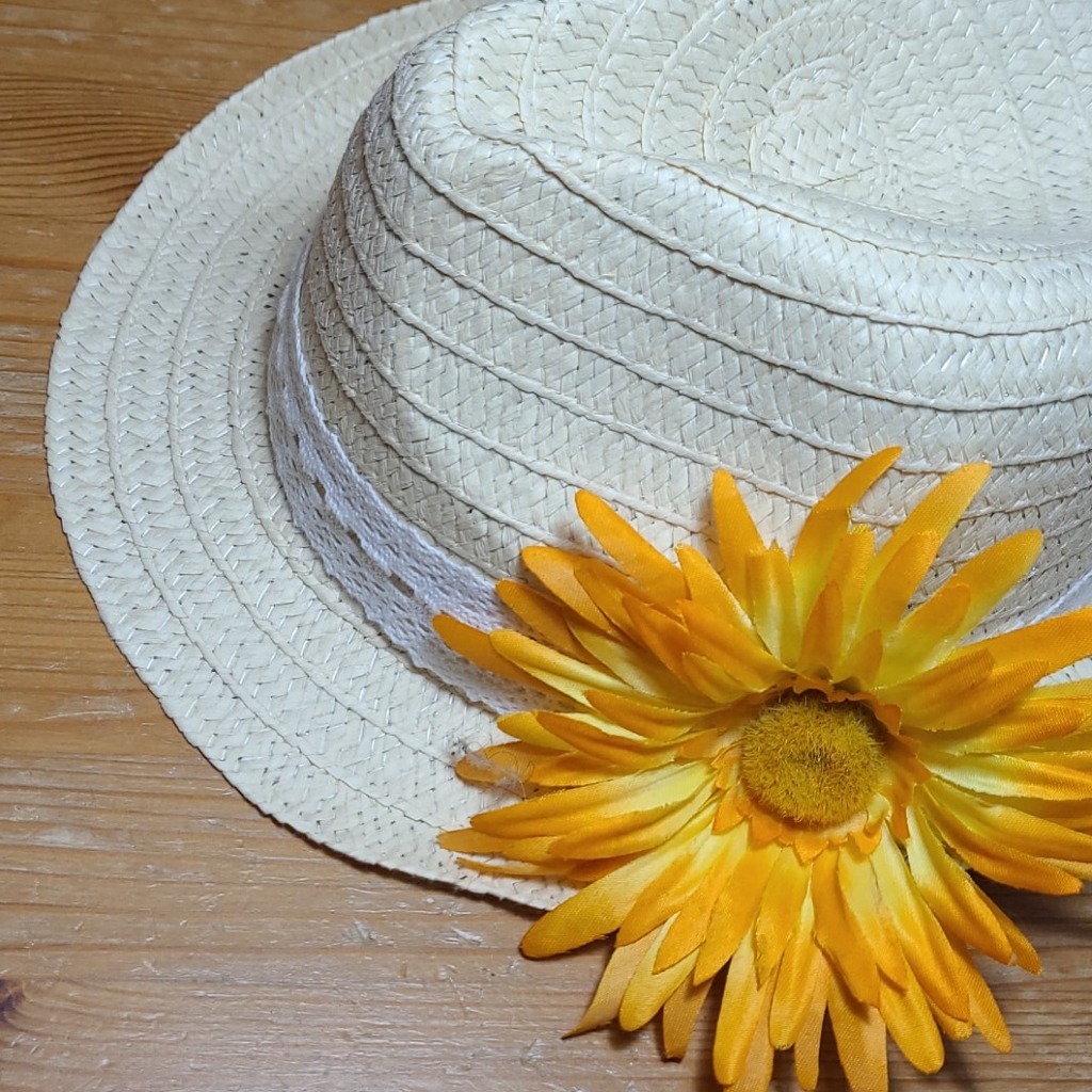 Summer Straw & Floral Fedora